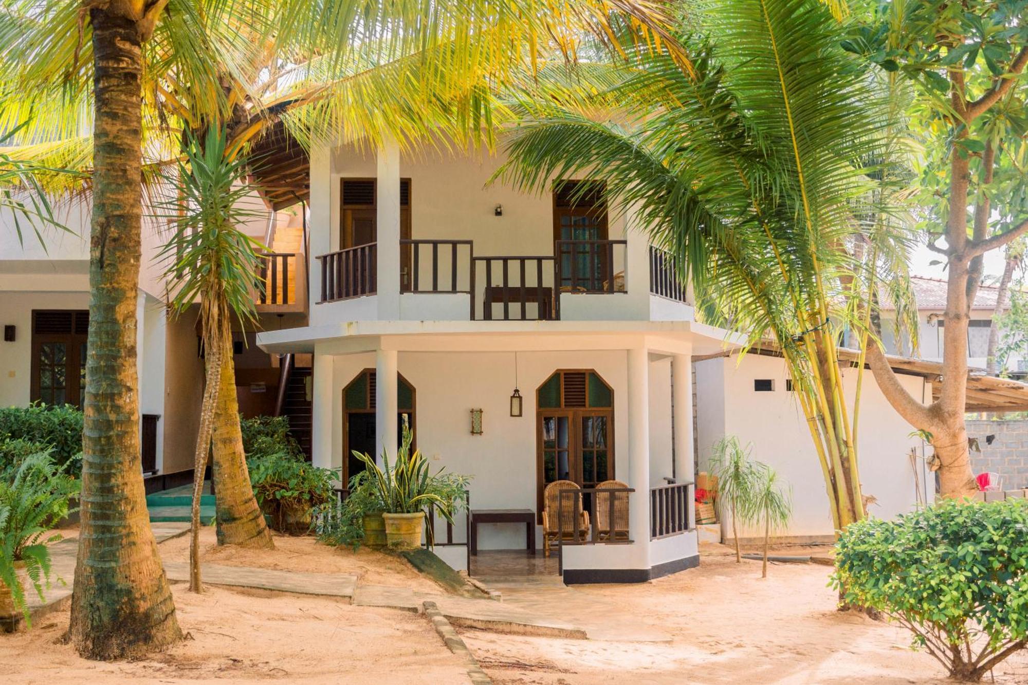 Harmony Beach Resort Tangalle Ngoại thất bức ảnh