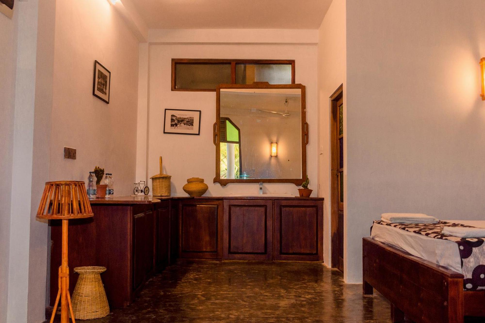 Harmony Beach Resort Tangalle Ngoại thất bức ảnh