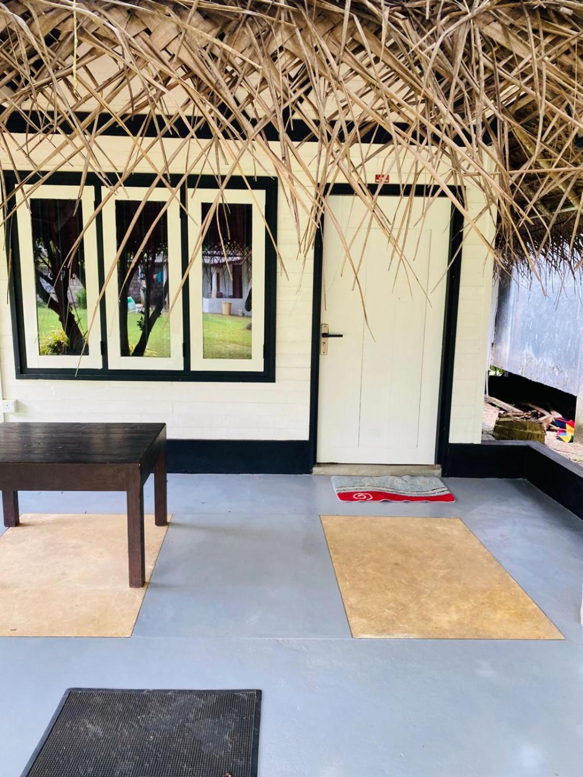 Harmony Beach Resort Tangalle Ngoại thất bức ảnh