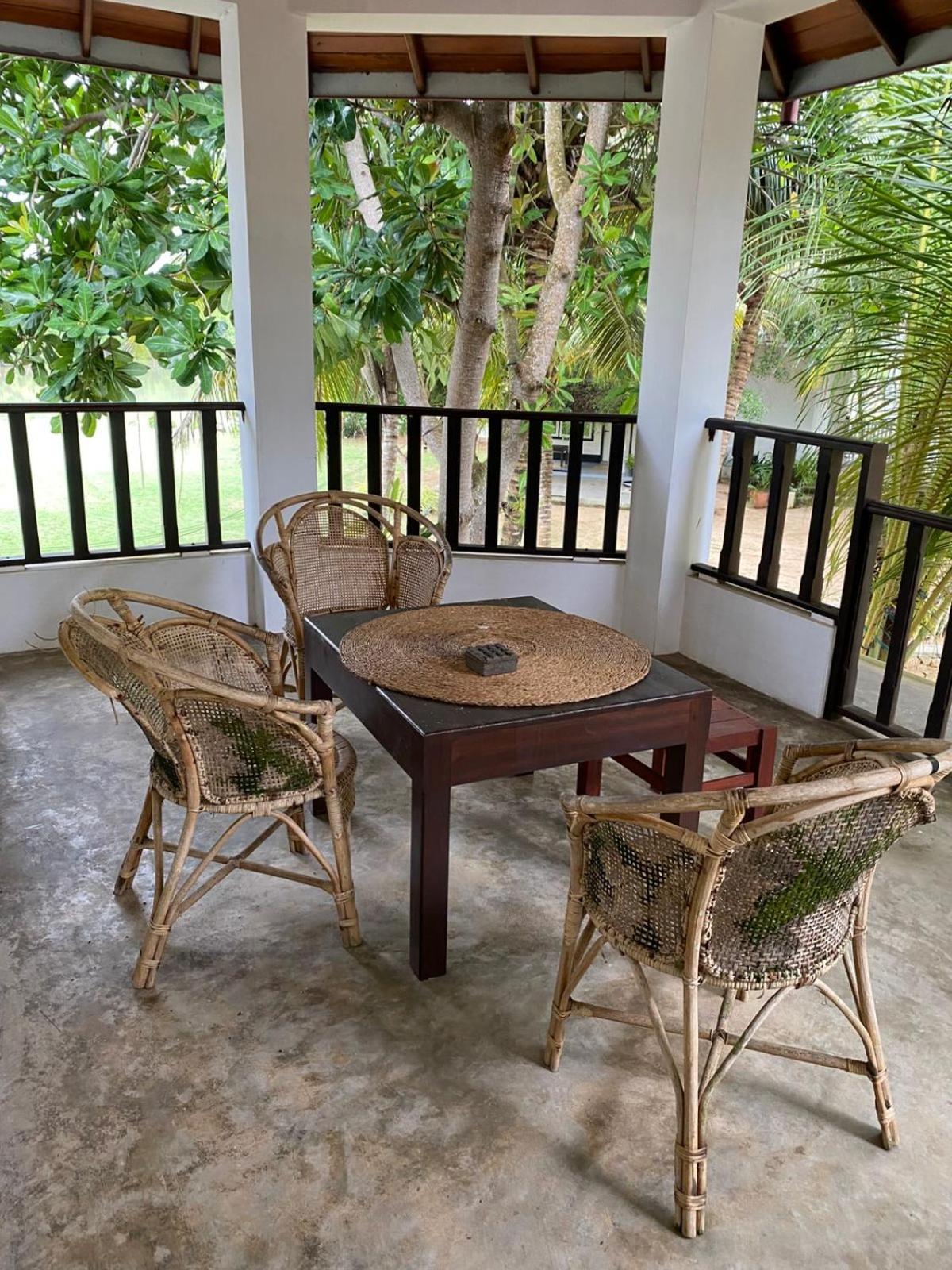 Harmony Beach Resort Tangalle Ngoại thất bức ảnh