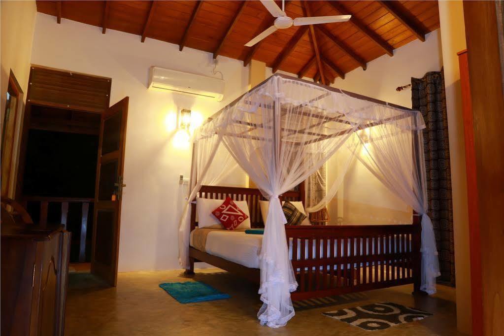 Harmony Beach Resort Tangalle Ngoại thất bức ảnh