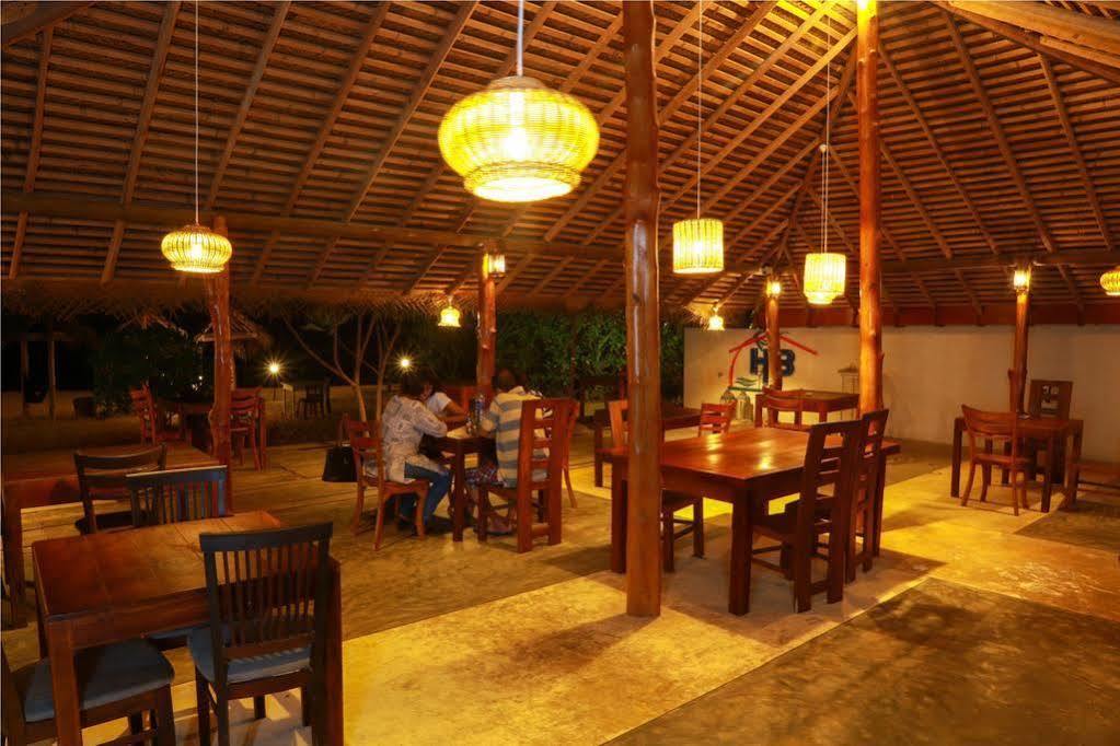 Harmony Beach Resort Tangalle Ngoại thất bức ảnh