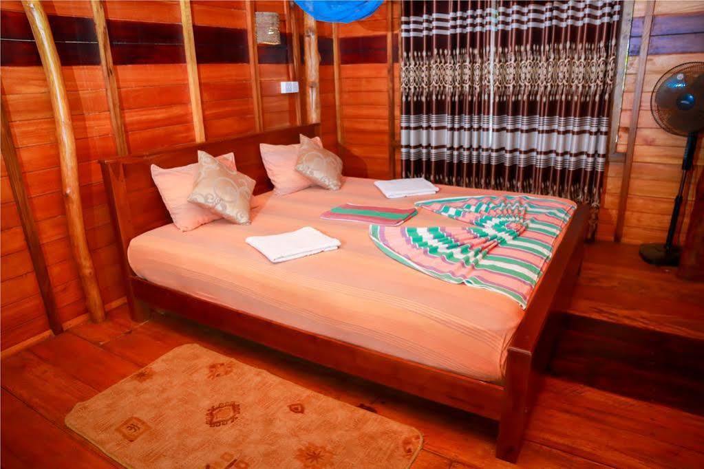 Harmony Beach Resort Tangalle Ngoại thất bức ảnh